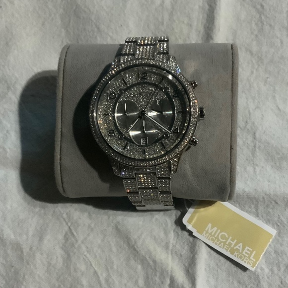 New Michael Kors Slim Runway Silver-Tone Watch (#MK6633) main image 4